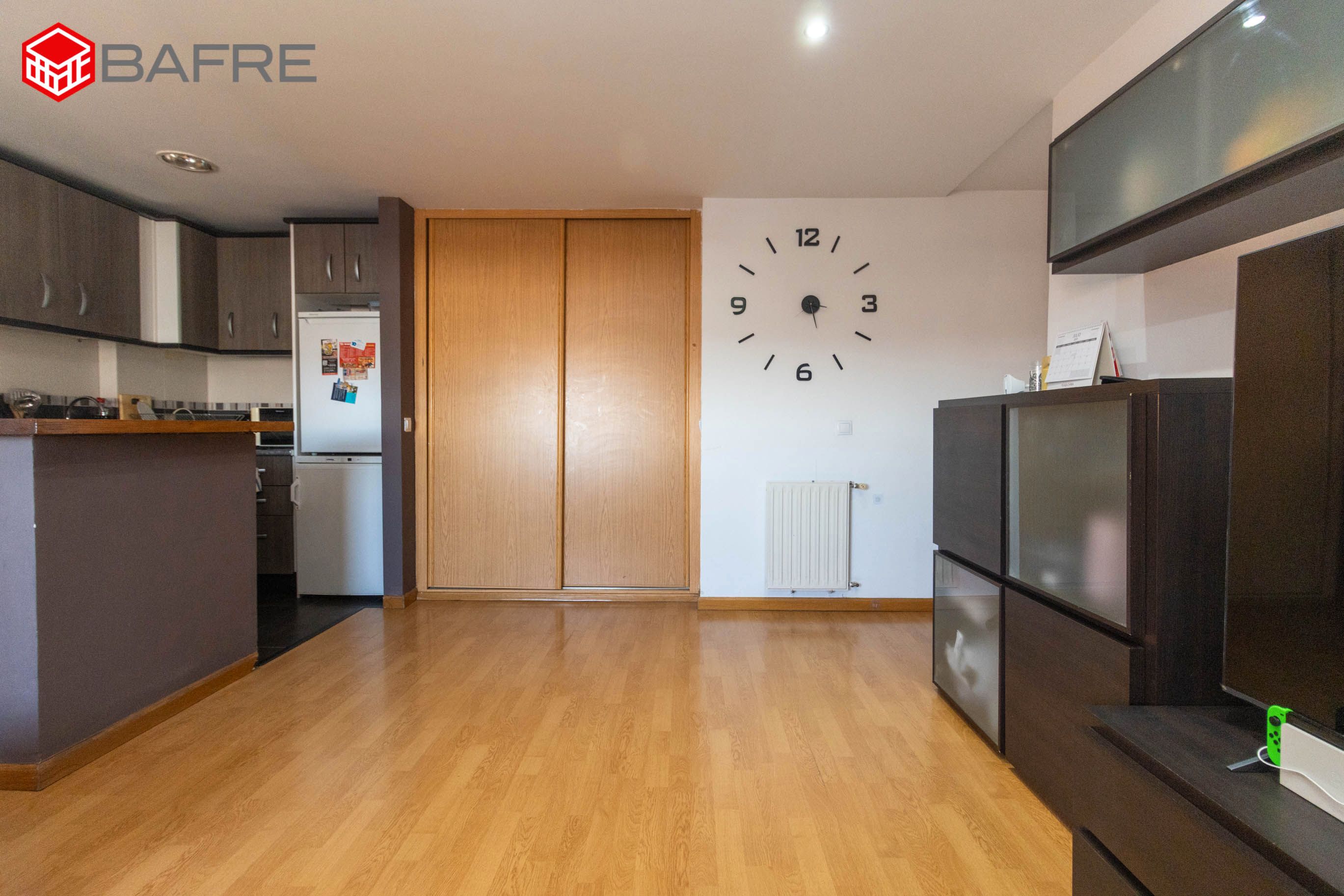 Cocina de Piso en venta en  Madrid Capital con Calefacción, Jardín privado y Trastero