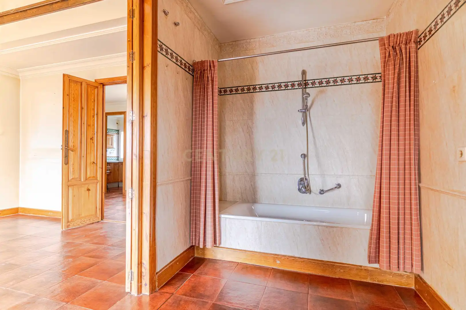 Baño de Casa o chalet en venta en Albolote con Aire acondicionado, Trastero y Piscina