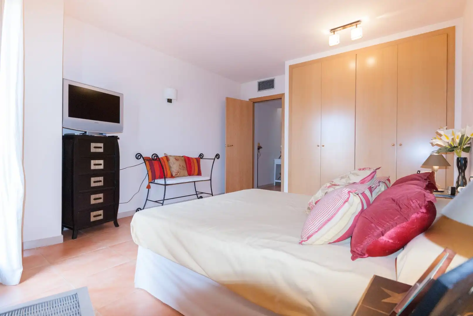 Dormitori de Casa o xalet en venda en Sant Pere Pescador amb Aire condicionat, Calefacció i Jardí privat