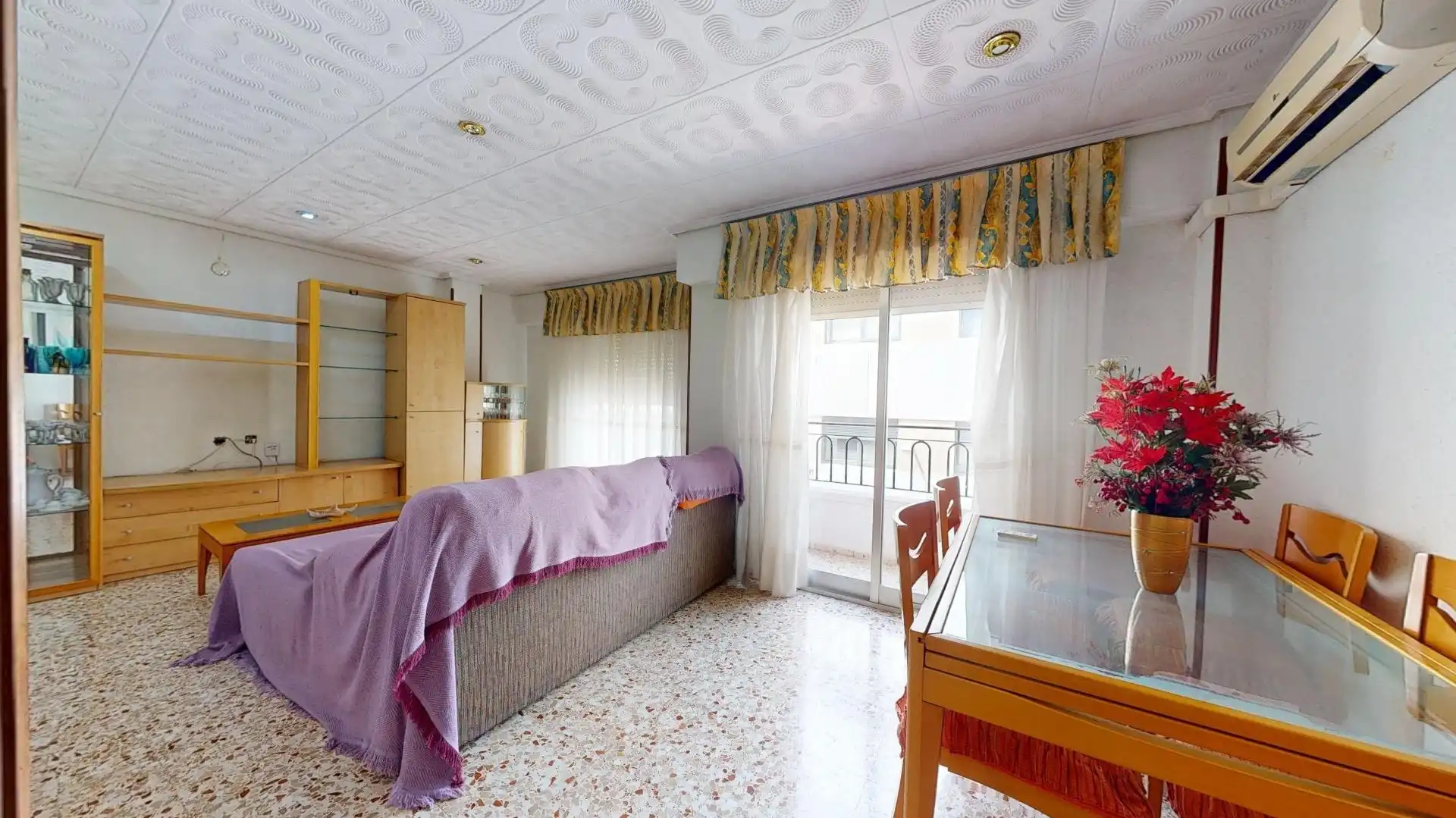 Habitación de Piso en venta en Elche / Elx con Aire acondicionado