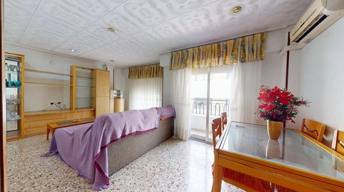 Foto 4 de Piso en venta en Calle Vicente Alonso Perez, 7, Reina Victoria - Miguel Hernández, Elche / Elx