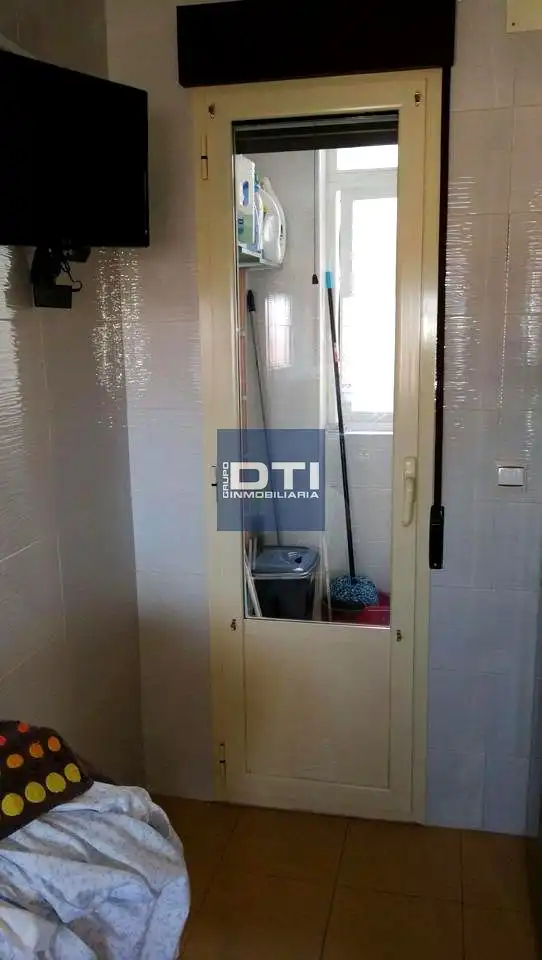 Habitación de Dúplex en venta en Madrigueras con Terraza y Amueblado