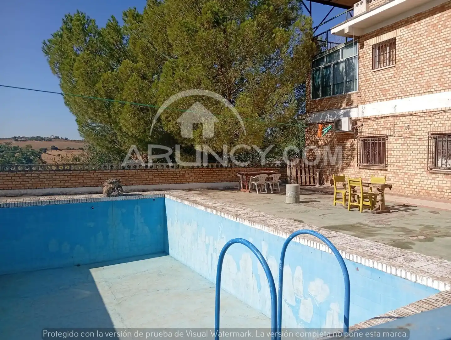 Piscina de Finca rústica en venda en Alcalá de Guadaira amb Aire condicionat, Jardí privat i Terrassa