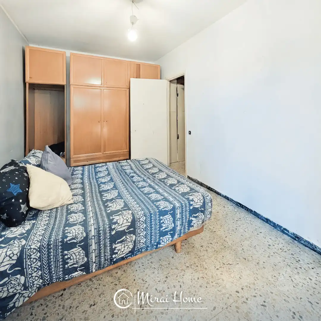 Habitación de Piso en venta en Canovelles
