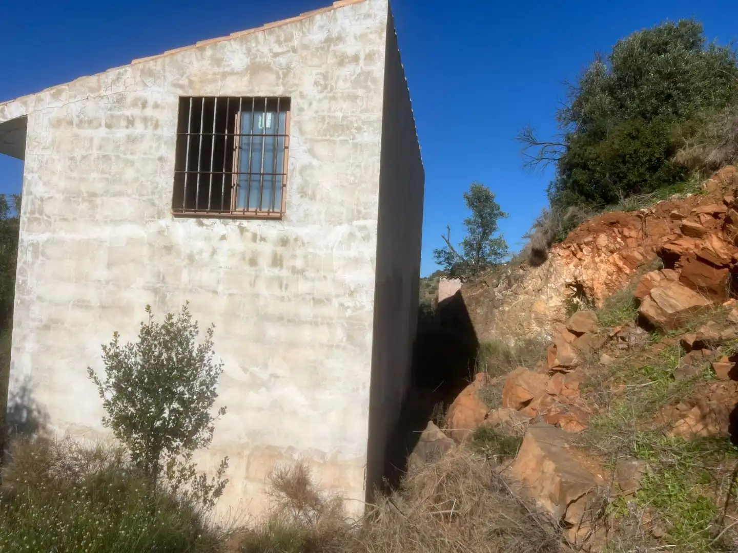Vista exterior de Finca rústica en venda en Almogía