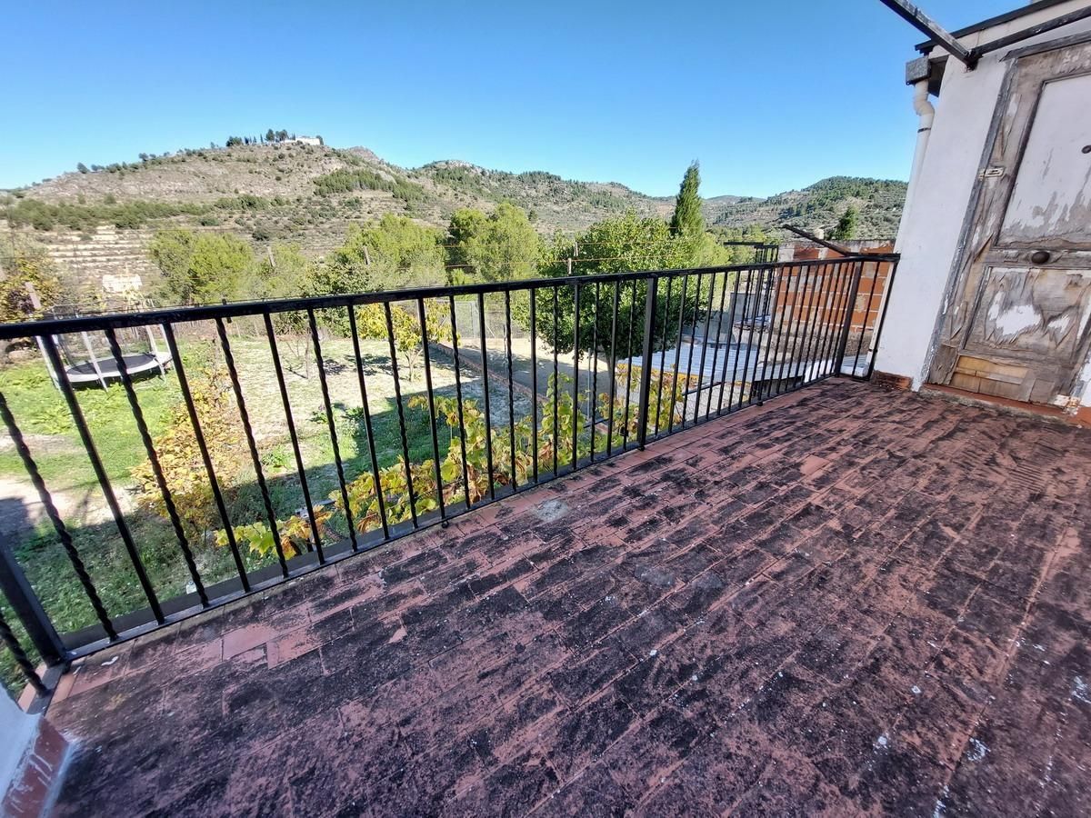 Terrace of Single-family semi-detached for sale in Planes