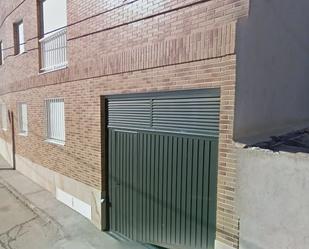 Exterior view of Garage for sale in Carmena