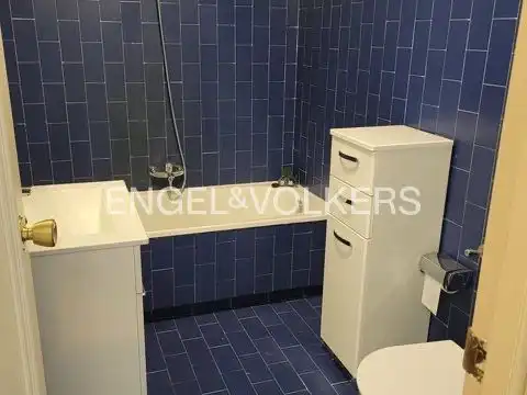 Bany de Pis de lloguer en Madrid amb Aire condicionat, Calefacció i Parquet