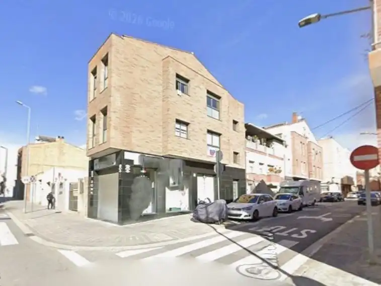 Exterior view of Buildings for sale in Sabadell