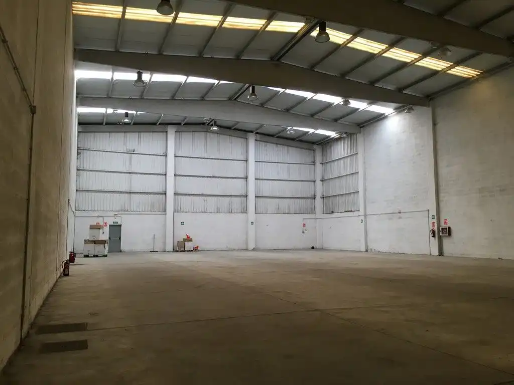 Nave industrial en venta en Culleredo