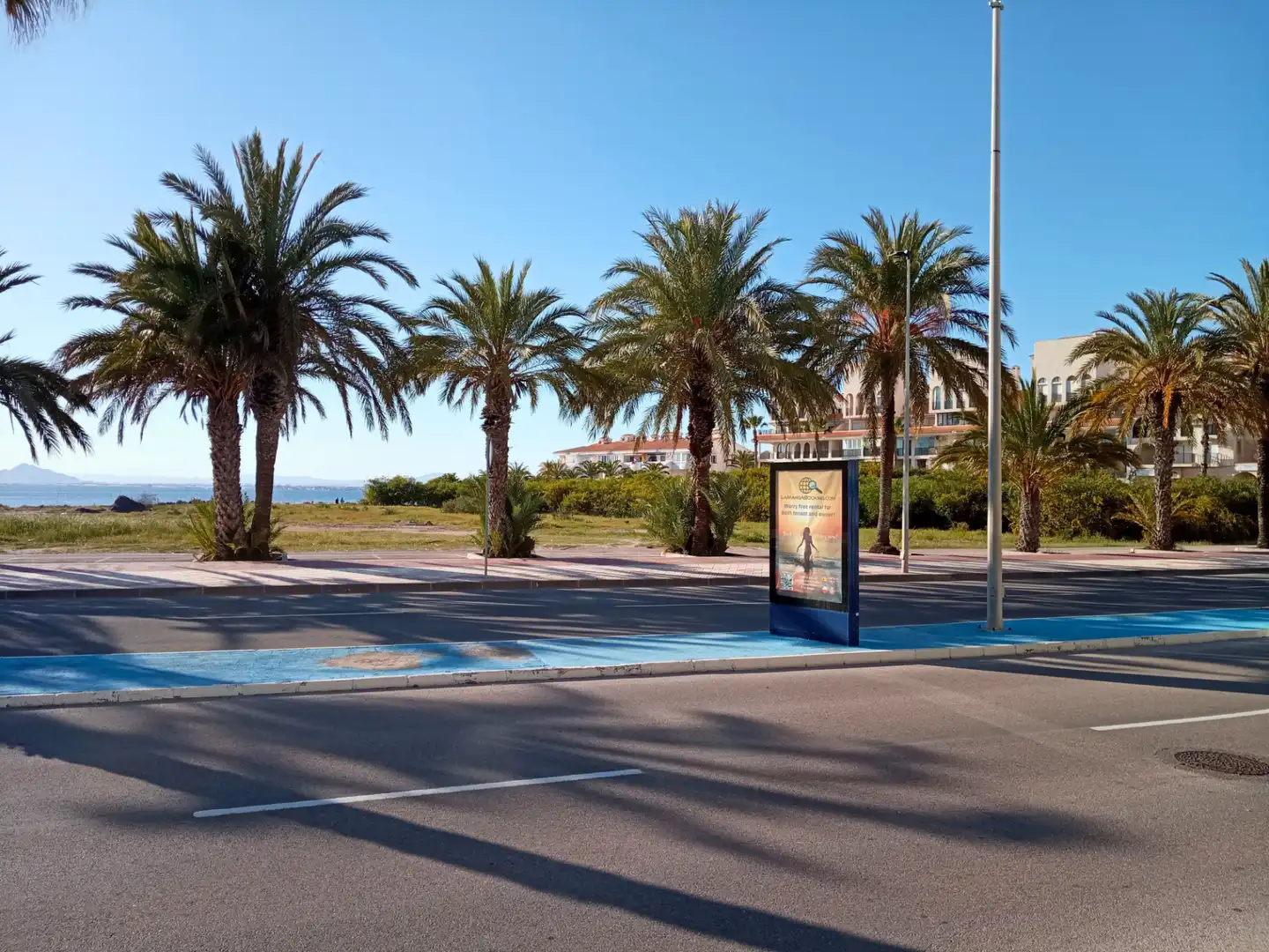 Vista exterior de Piso en venta en La Manga del Mar Menor con Aire acondicionado, Amueblado y Horno