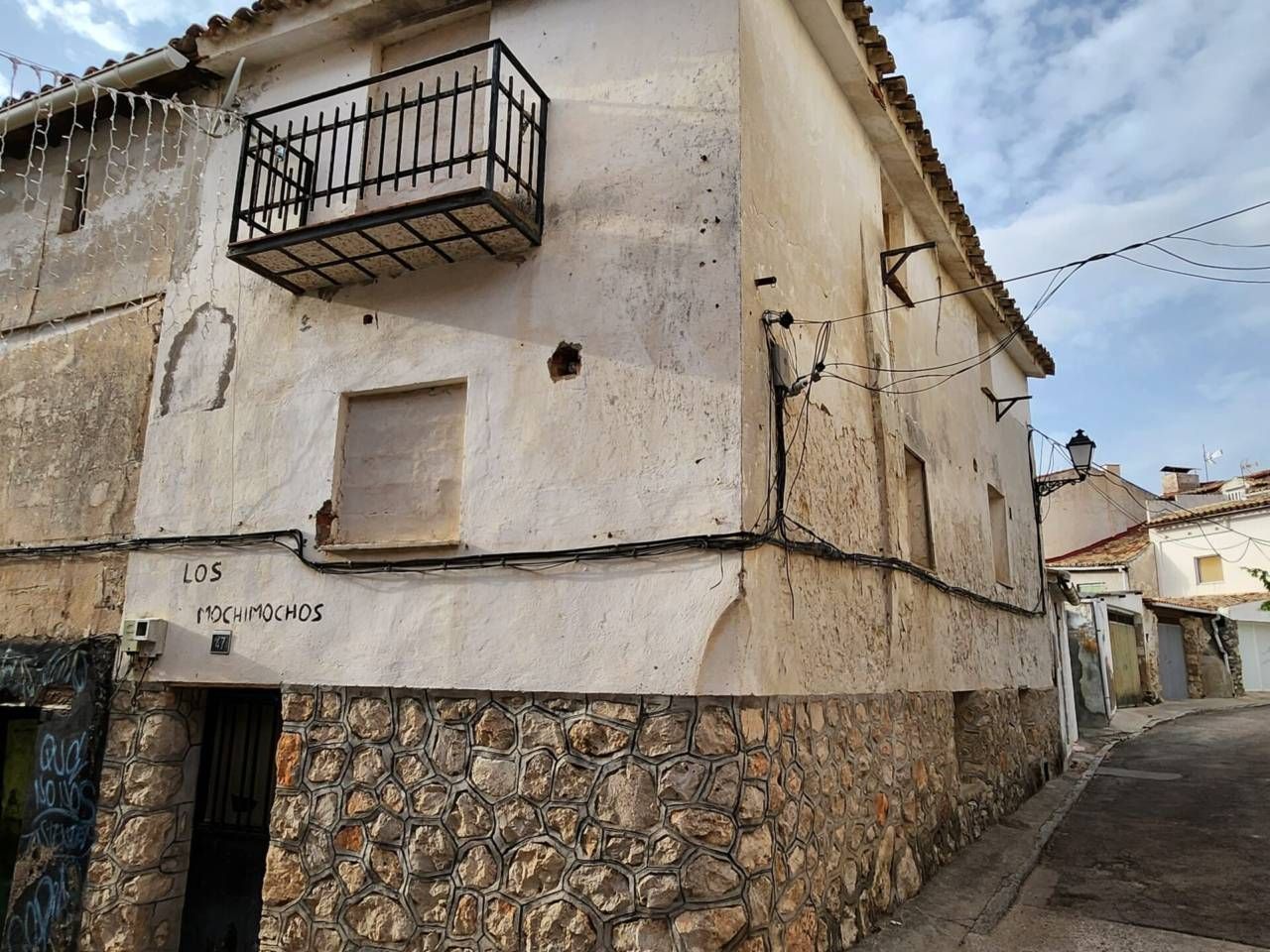 Vista exterior de Casa adosada en venda en Almonacid de Zorita