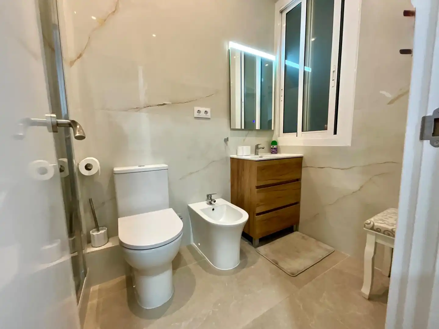Piso con terraza en venta en Calle MARINA, imagen 15