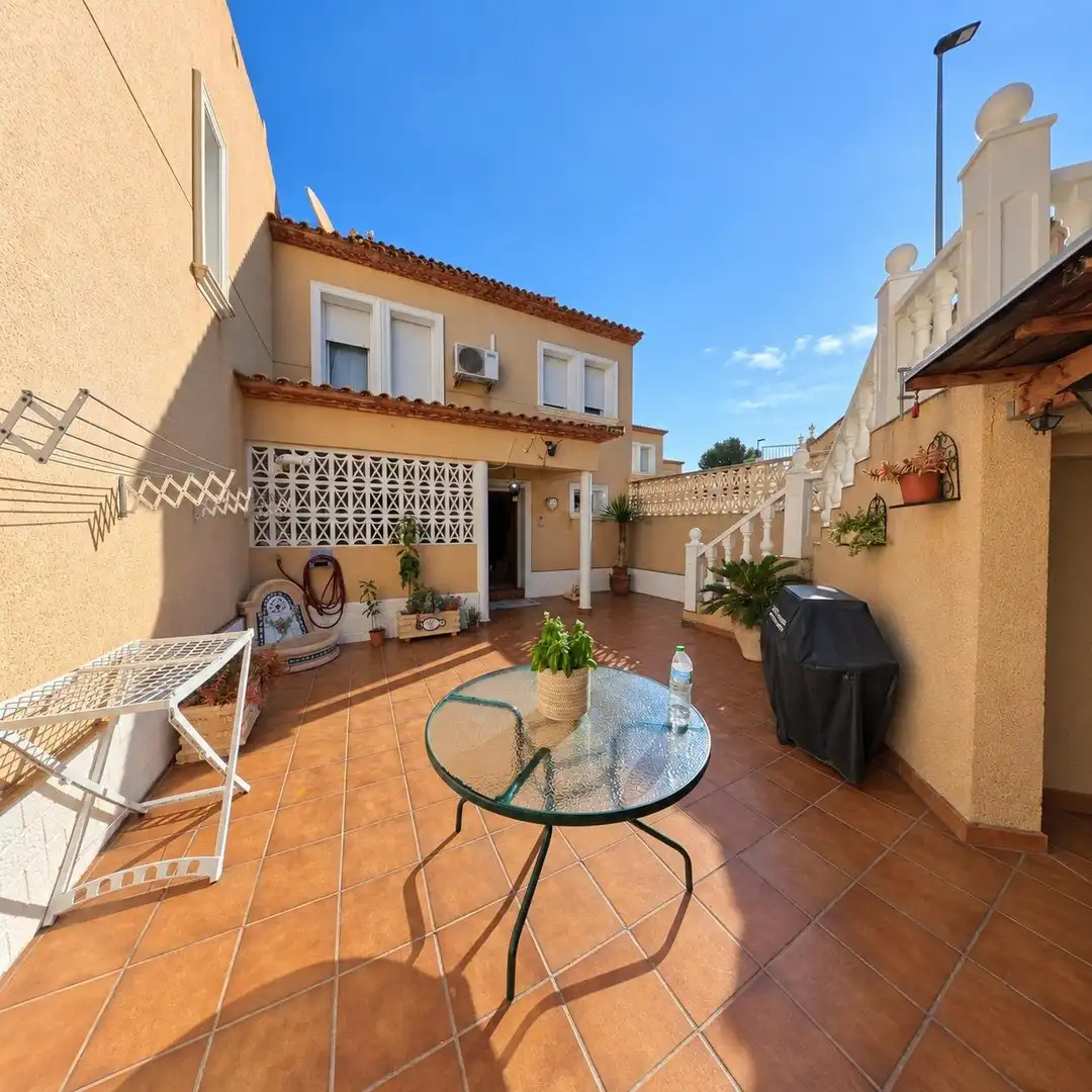 Terraza de Casa adosada en venta en Escandinavia - Cautivador