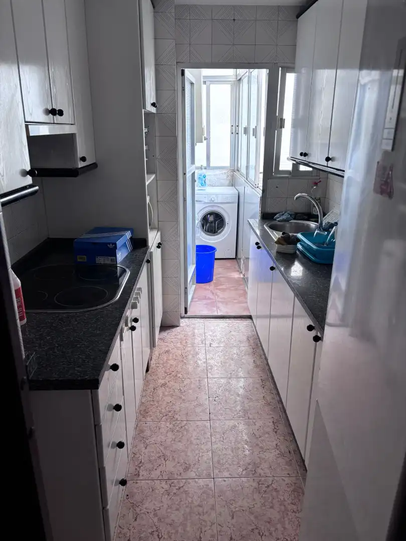 Piso con ascensor en alquiler en Calle Jesús Rincón Jiménez, imagen 4