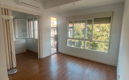 Bedroom of Flat to rent in  Madrid Capital  with Air Conditioner