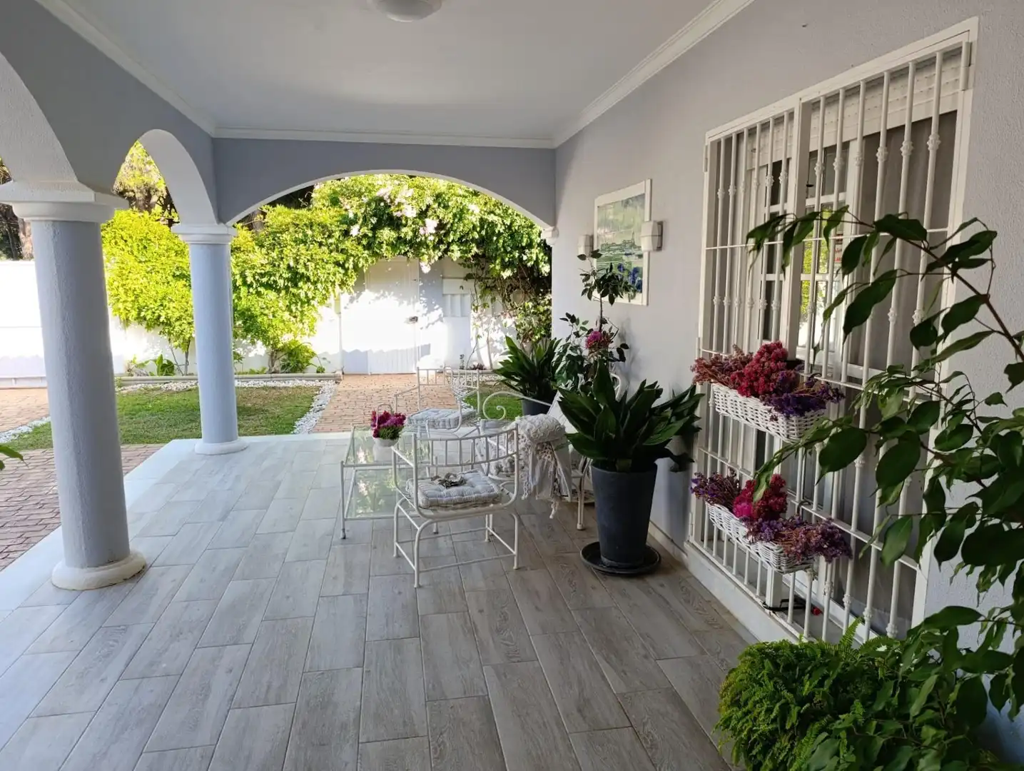 Terrassa de Casa o xalet en venda en Chiclana de la Frontera amb Aire condicionat, Jardí privat i Traster
