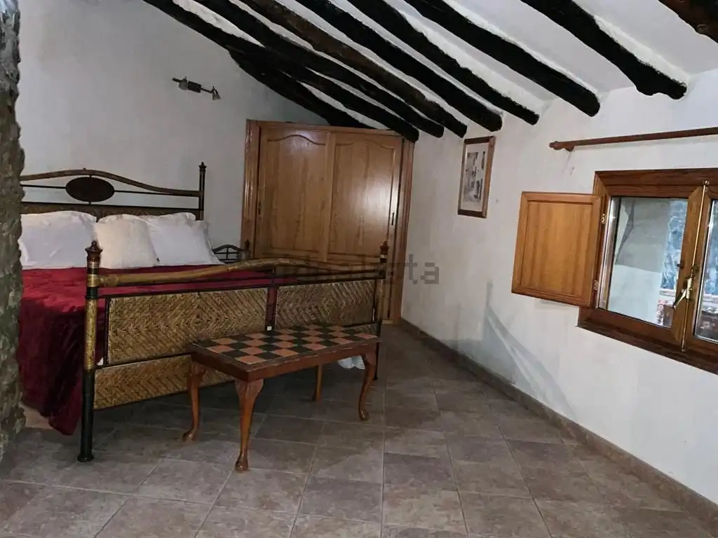 Dormitori de Casa o xalet en venda en La Vall de Gallinera amb Calefacció