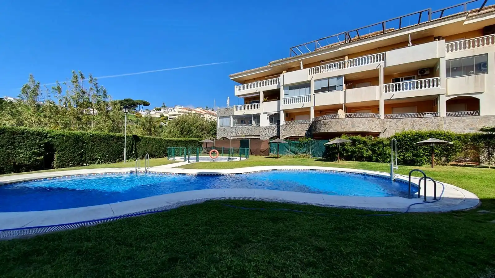 Swimming pool of Apartments for sale in Fuengirola  with Terrace, Furnished and Community pool