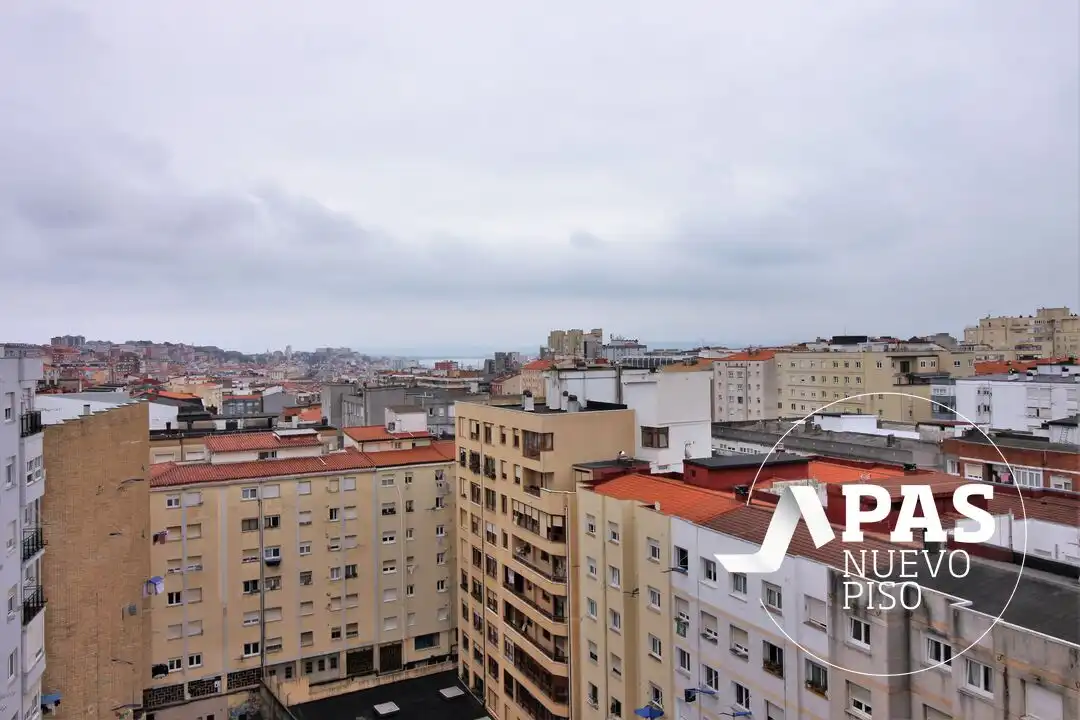 Vista exterior de Pis en venda en Cuatro Caminos