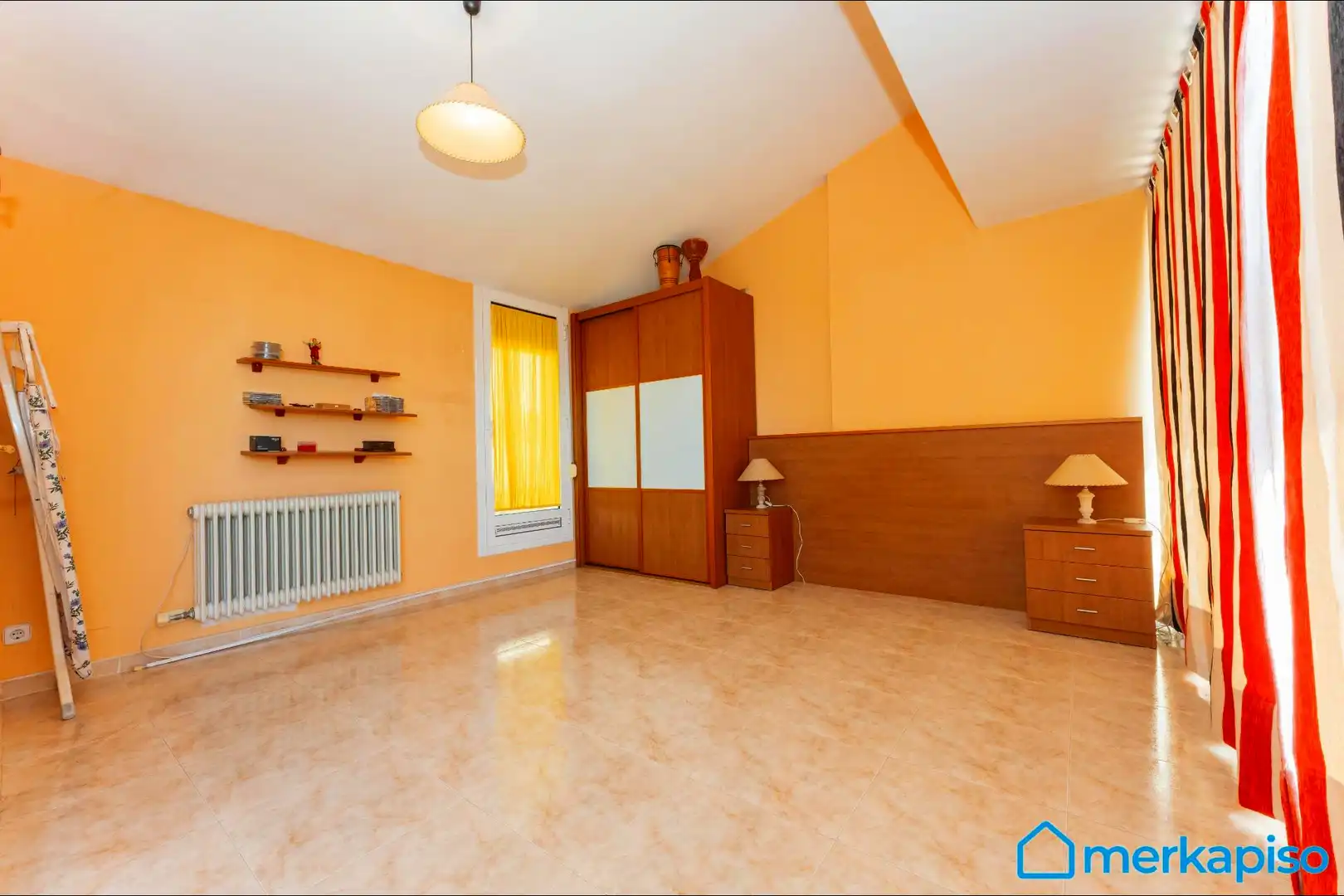 Casa adosada en venta en Viladecans con Calefacción, Jardín privado y Terraza
