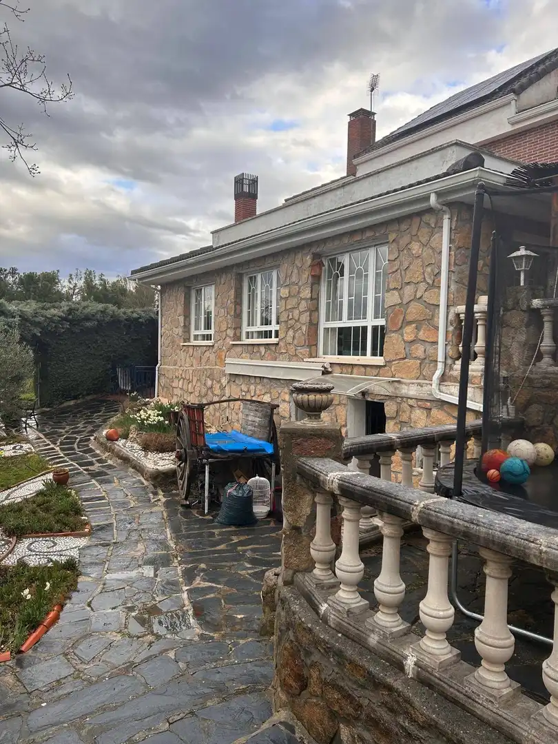 Exterior view of Houses for sale in Uceda  with Heating, Private garden and Terrace