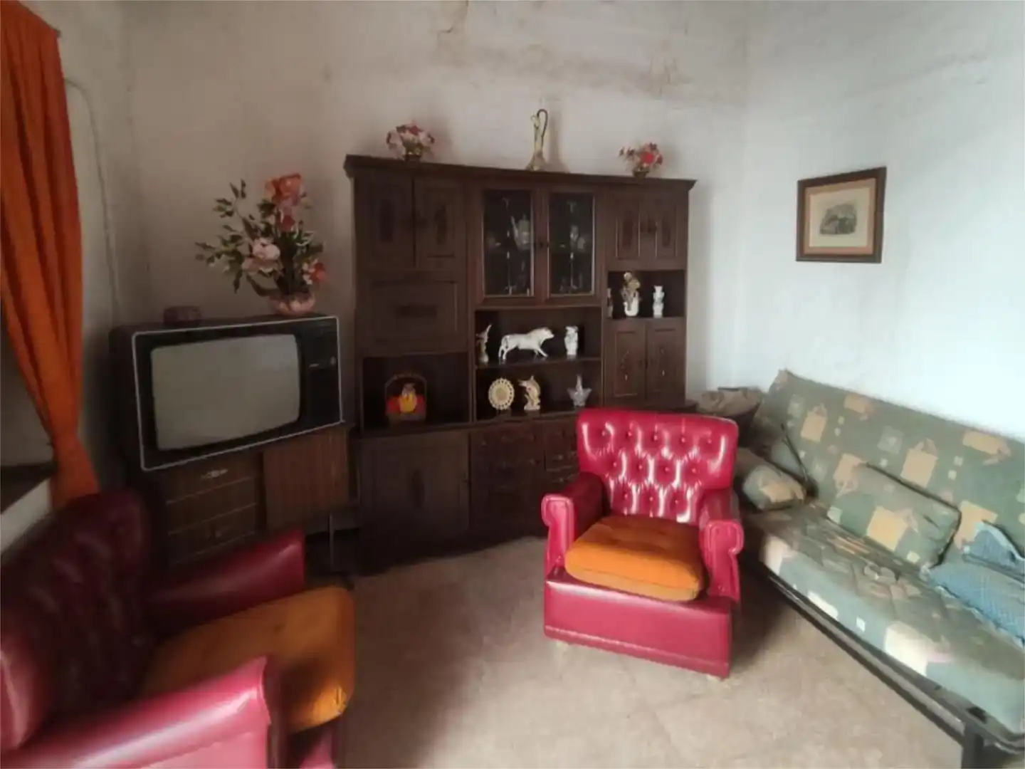 Sala d'estar de Finca rústica en venda en Villanueva de los Castillejos amb Balcó