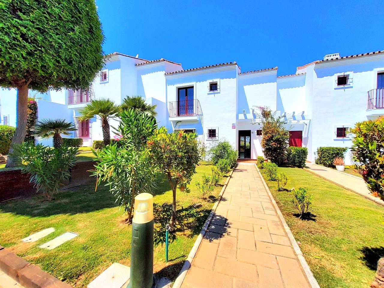 Einfamilien-Reihenhaus miete in La Alcaidesa