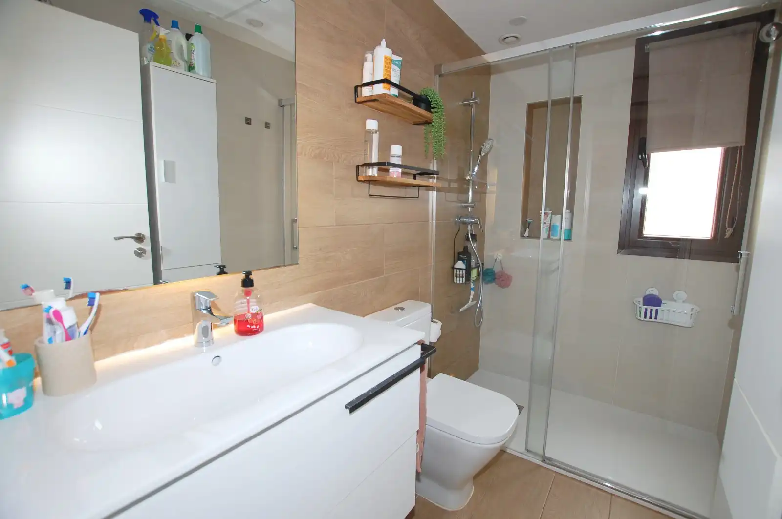 Bathroom of Flat for sale in Maracena, Granada