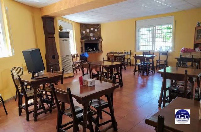 Local comercial en Alquiler en La Maurina