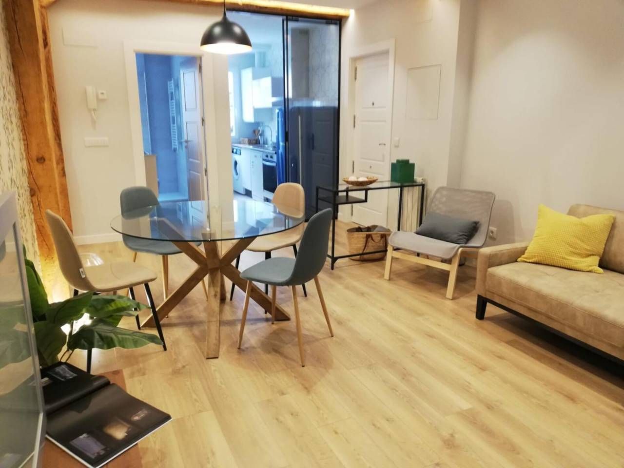 Comedor de Piso en venta en Burgos Capital con Calefacción y Trastero