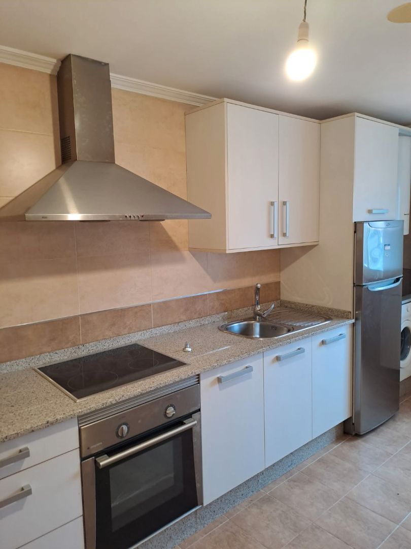 Cocina de Piso de alquiler en Outes con Amueblado