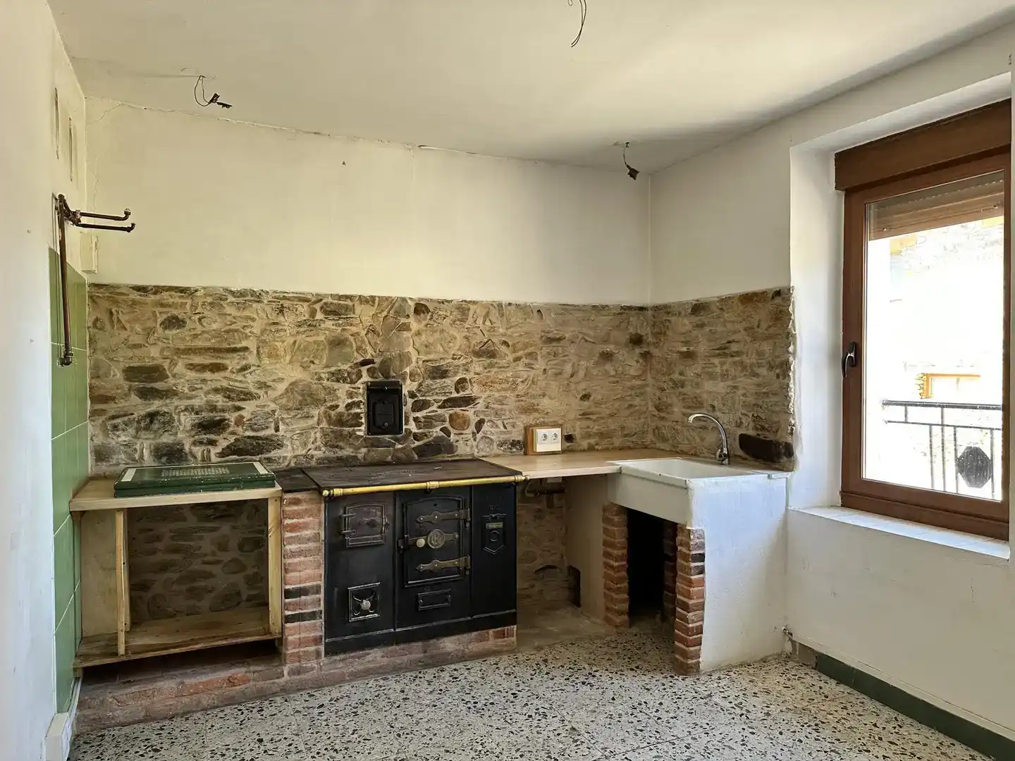 Cocina de Casa o chalet en venta en Santa María de Ordás con Jardín privado