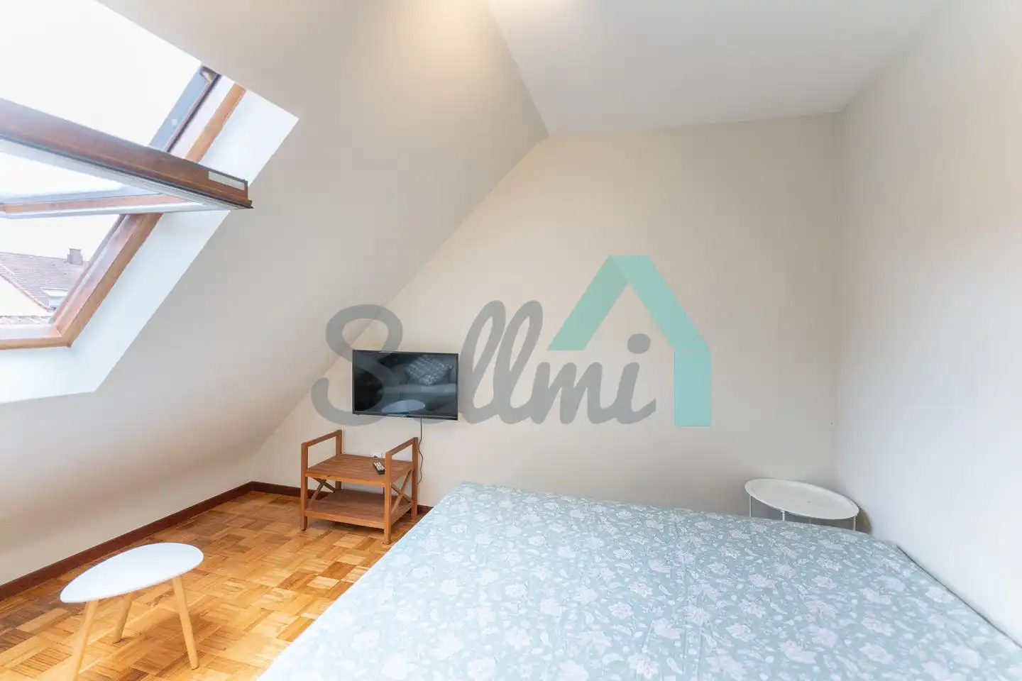 Bedroom of Flat for rent in Oviedo   with Parquet flooring and Furnished