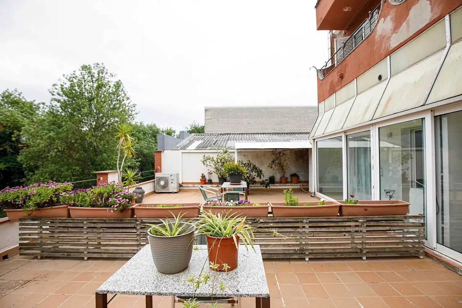 Terrace of Flat for rent in Girona  with Air Conditioner and Terrace