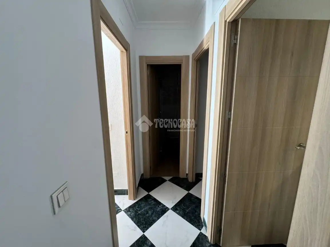 Wohnung zum Verkauf in Huelva mit Klimaanlage