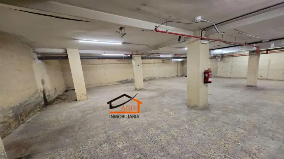 Commercial properties for rent in Leganés  with Air Conditioner, Heating and Alarm
