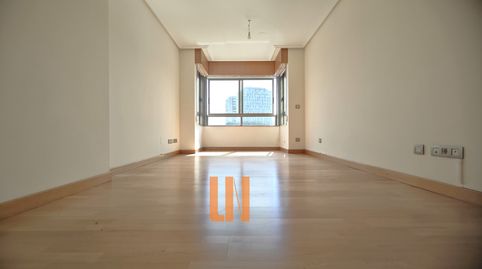Photo 4 of Flat for rent in Rúa Juan de Ciorraga, 5 - B, Someso - Matogrande, A Coruña Capital
