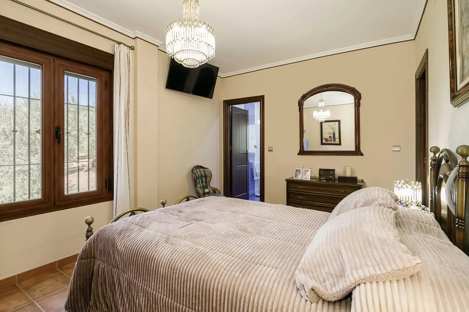 Habitación de Finca rústica en venta en Montefrío con Calefacción, Jardín privado y Terraza
