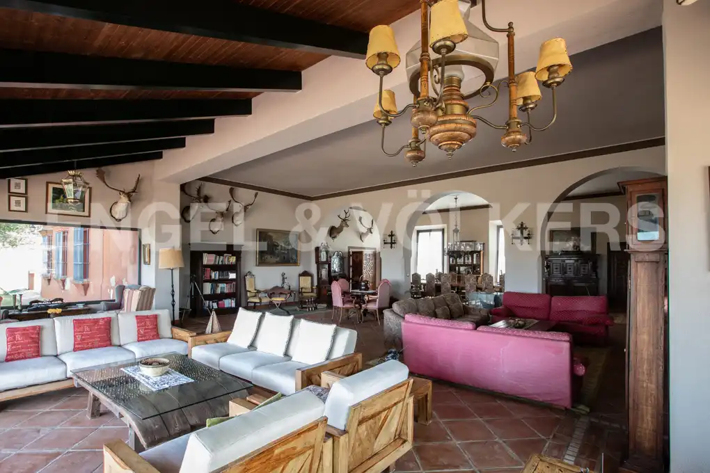 Wohnzimmer von Country house zum Verkauf in Guadalcanal mit Klimaanlage, Heizung und Terrasse