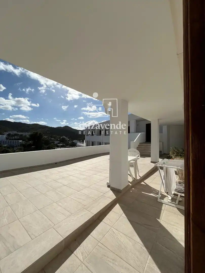 Terraza de Piso de alquiler en Sant Joan de Labritja con Piscina, Amueblado y Piscina comunitaria