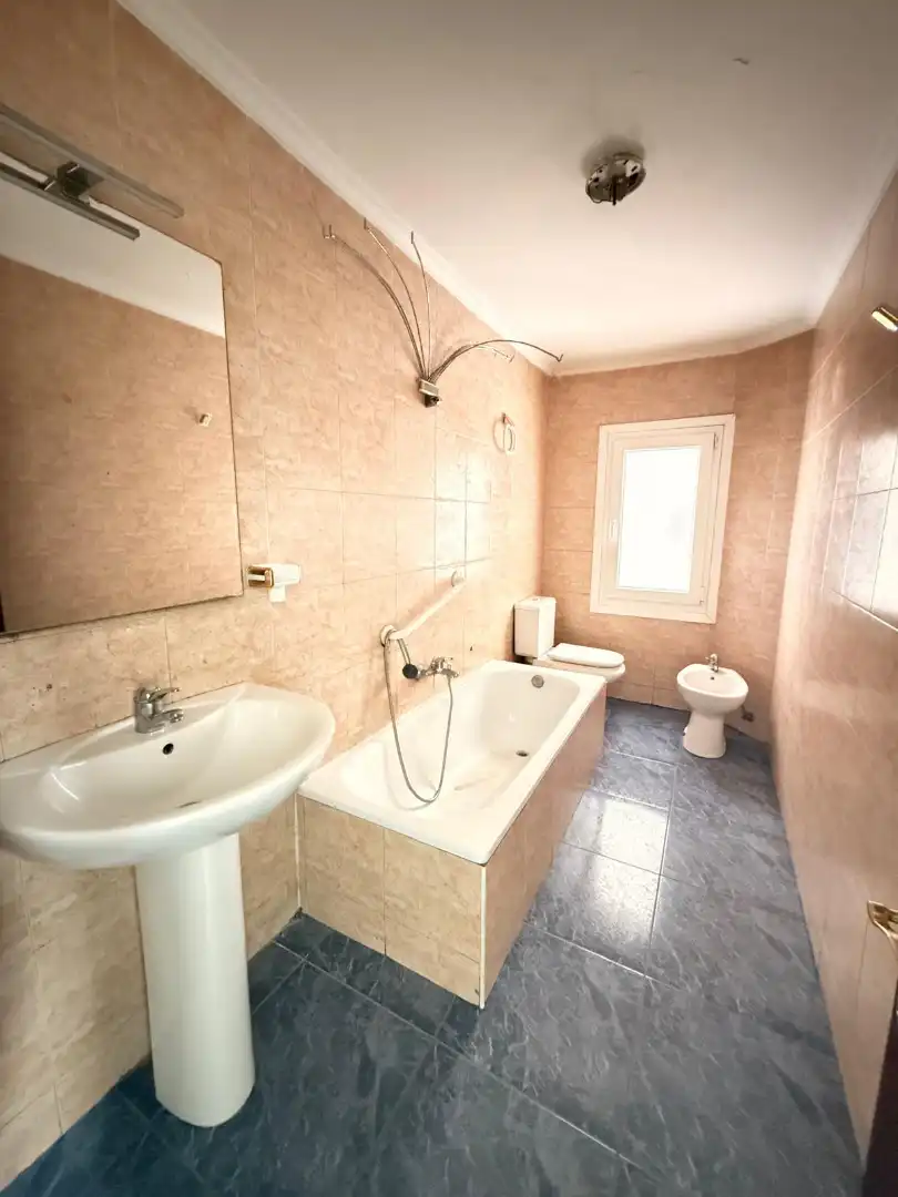 Baño de Piso en venta en Oviedo 