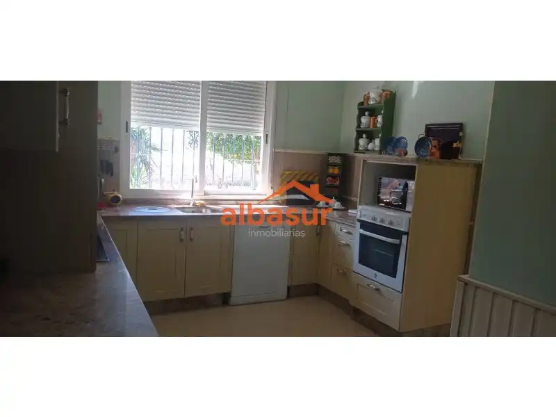 Villa con piscina in vendita a Periurbano Oeste - Sierra, imagen 11