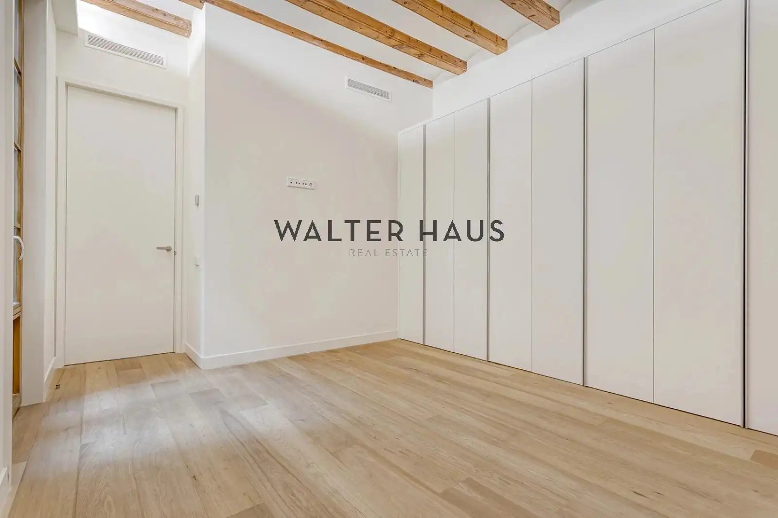 Flat with lift to rent in Carrer de Pau Claris, imagen 17