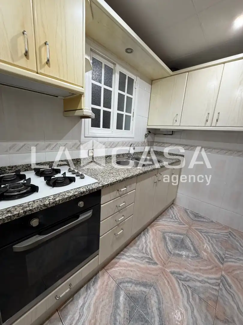 Kitchen of Flat for sale in Santa Coloma de Gramenet  with Balcony