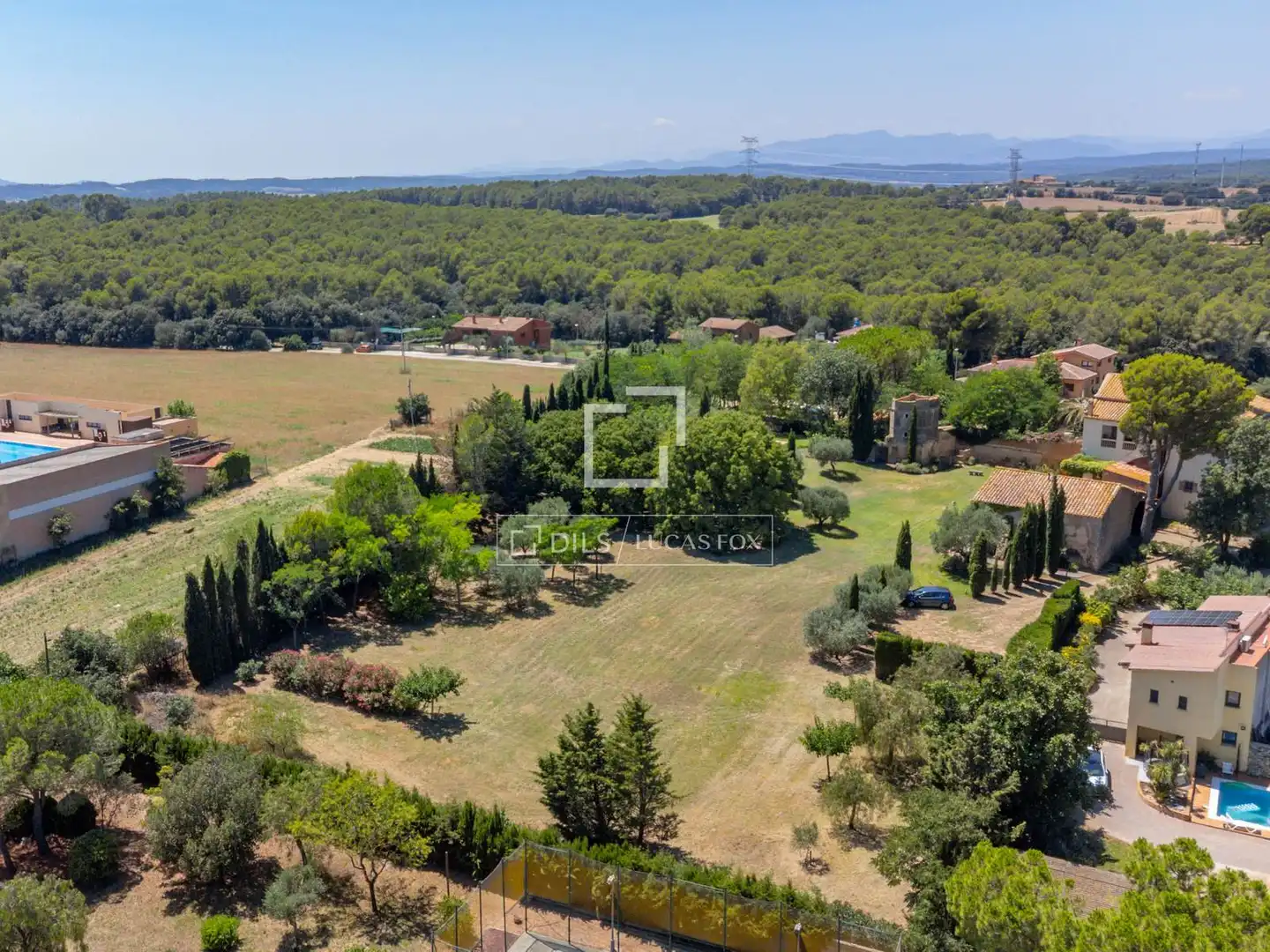 Finca rústica en venta en Garrigàs con Aire acondicionado, Calefacción y Jardín privado