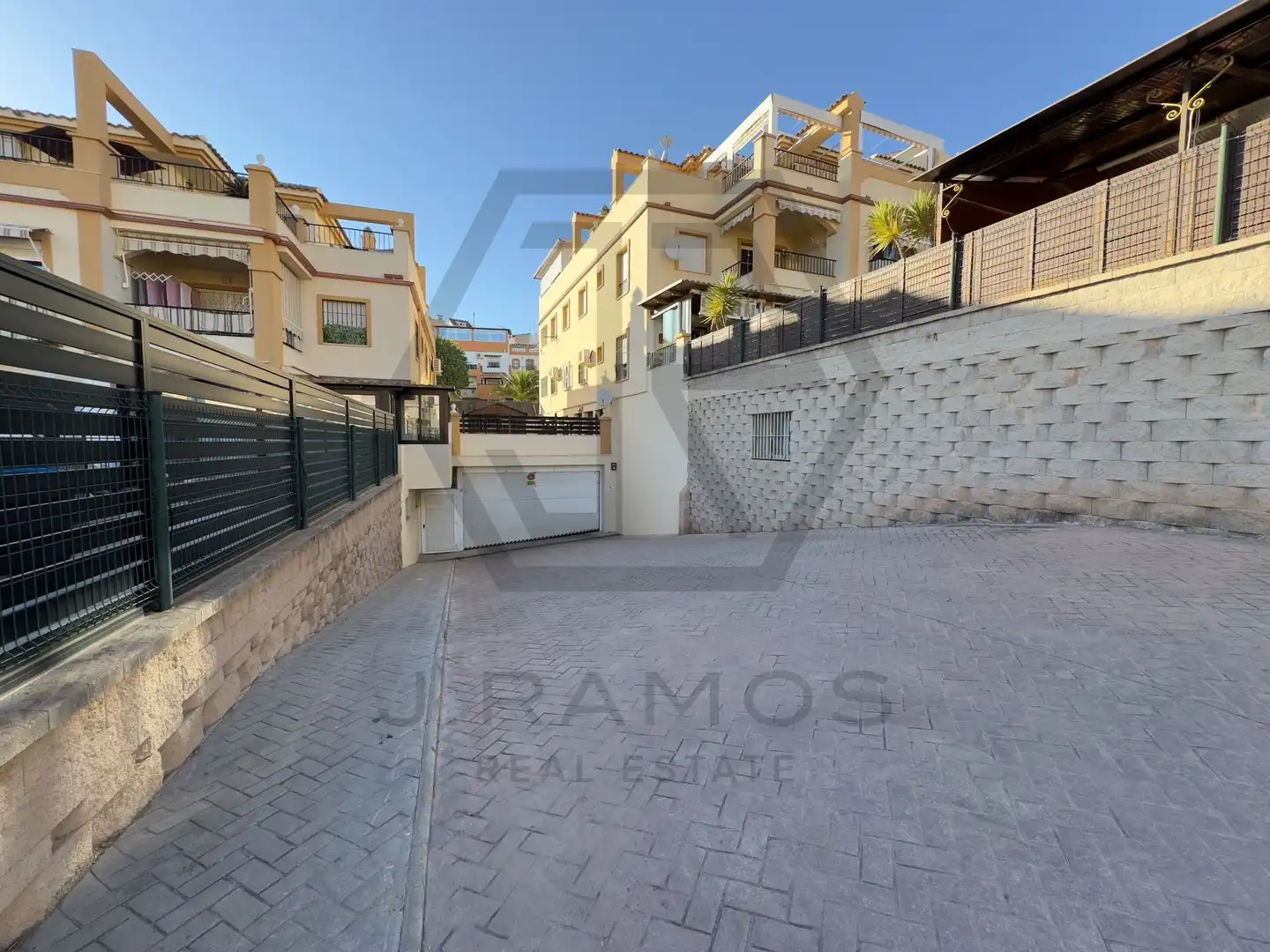 Piso con piscina en venta en Pintor Antonio Valdes, imagen 42