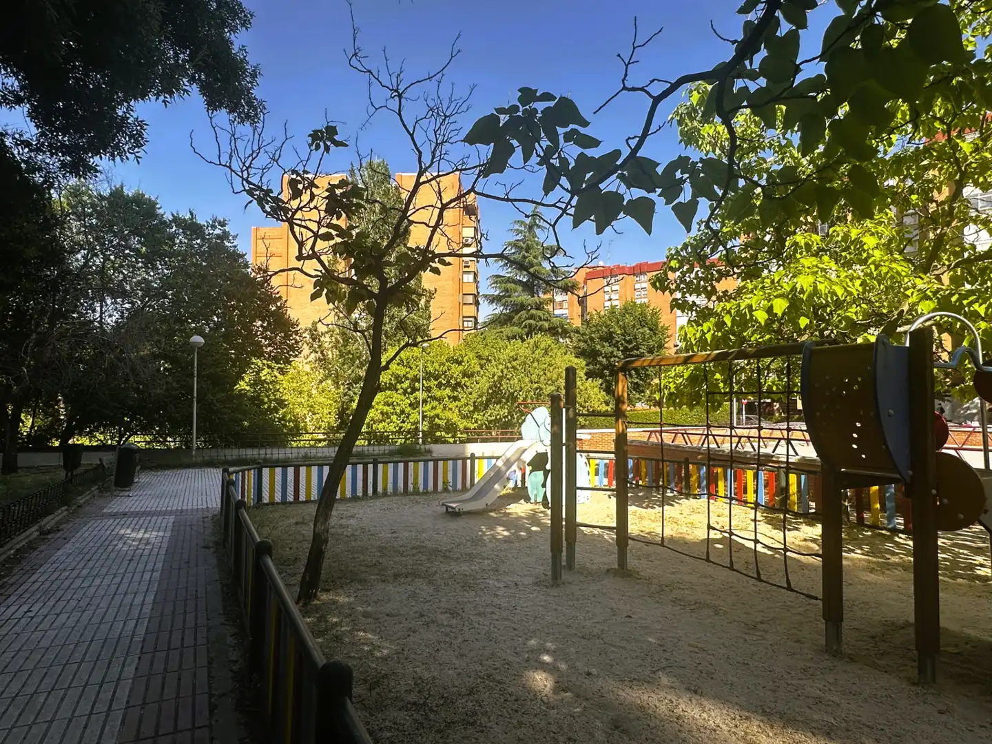 Jardín de Piso en venta en Madrid con Aire acondicionado, Calefacción y Terraza