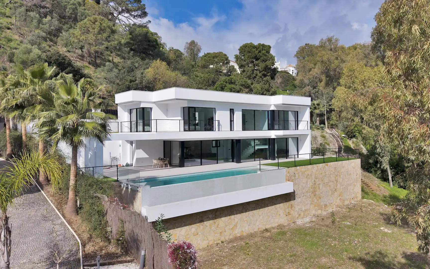 Villa mit Pool zur Miete in Urbanizacion el Herrojo #15, imagen 3