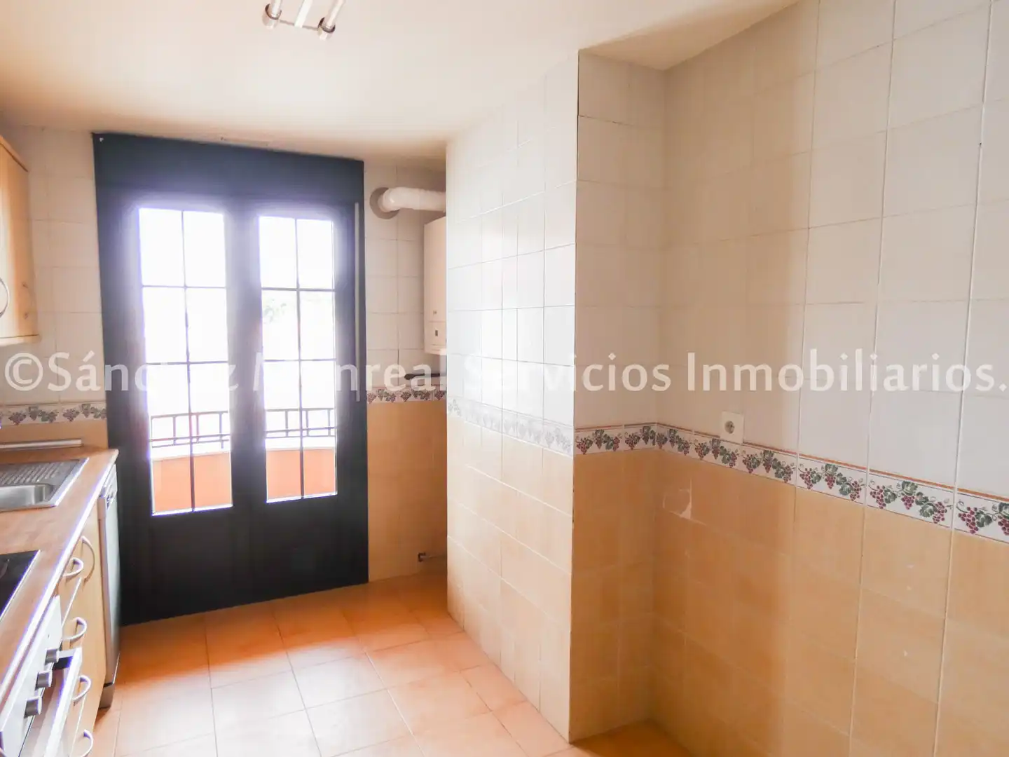 Piso en venta en Alcázar de San Juan con Calefacción, Horno y Balcón